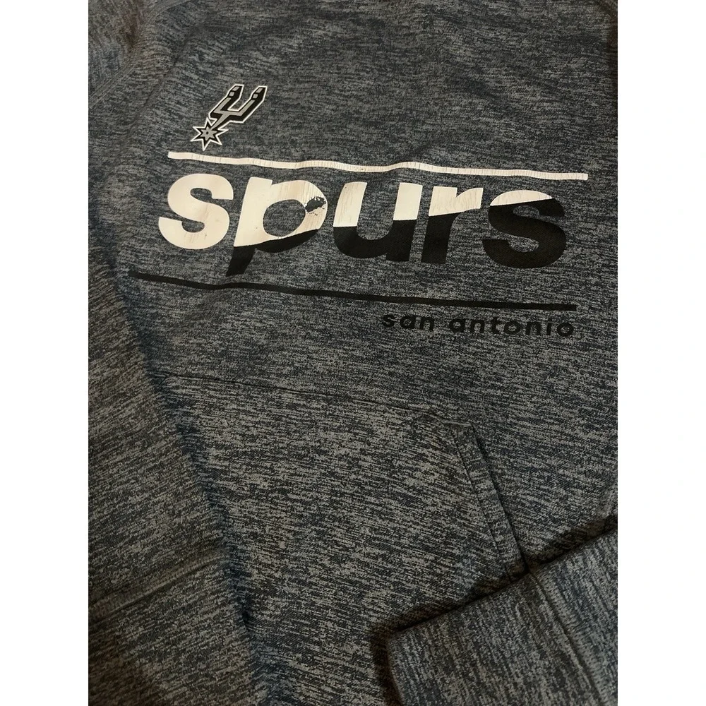 Adidas‎ San Antonio Spurs Youth Hoodie Size M 10/12 Gray Pullover NBA ClimaWarm
